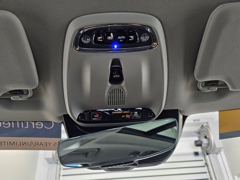 Certified 2022 Volvo XC90 T8 Inscription Expression w/ Advanced Package image 27