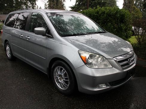 Used 2006 Honda Odyssey Touring image 2