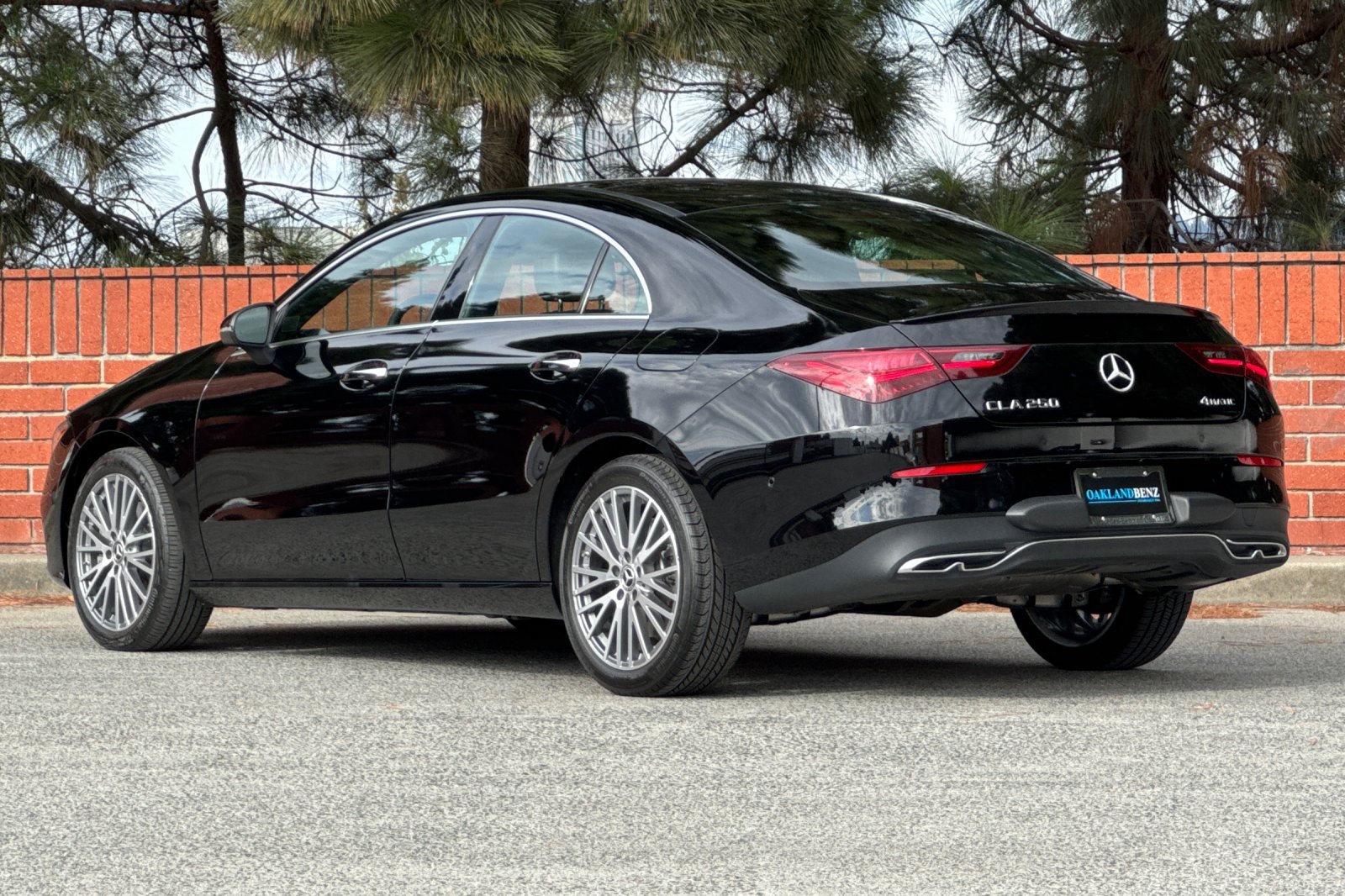 Certified 2024 Mercedes-Benz CLA 250 4MATIC image 6