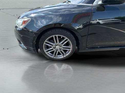 Used 2011 Scion tC FWD image 36