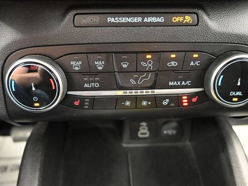 Used 2024 Ford Escape Active AWD/4WD image 21