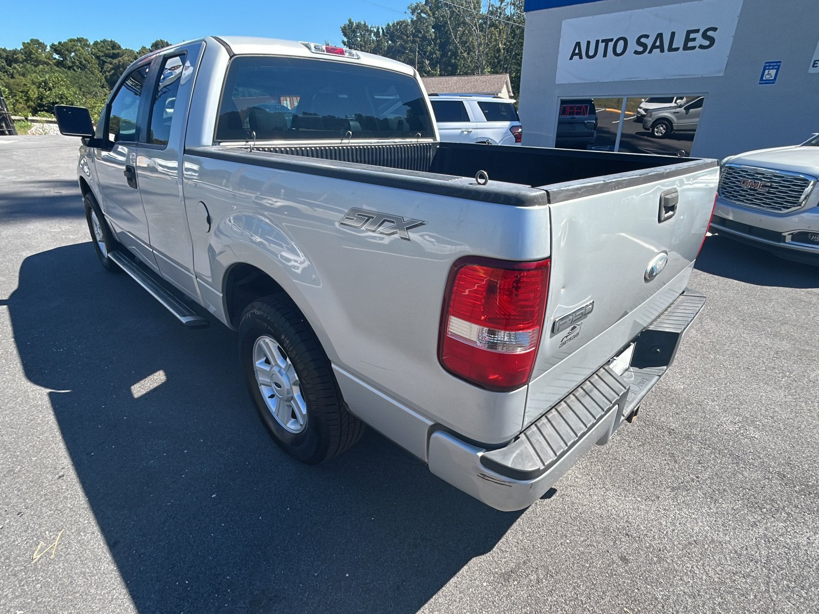 Used 2006 Ford F150 STX RWD image 3
