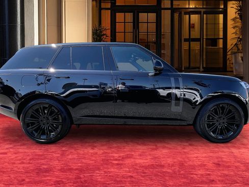 New 2026 Land Rover Range Rover SE AWD/4WD image 6