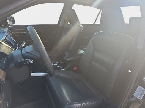 Used 2016 Honda Accord EX image 14