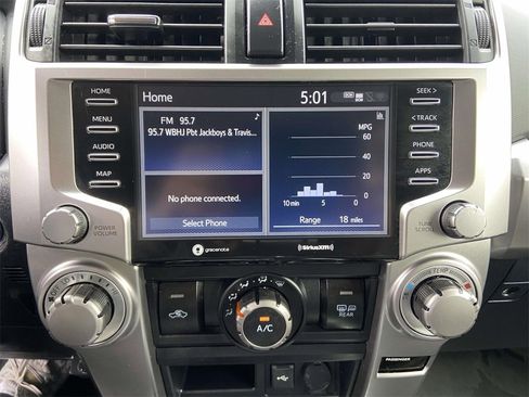 Used 2022 Toyota 4Runner SR5 image 22