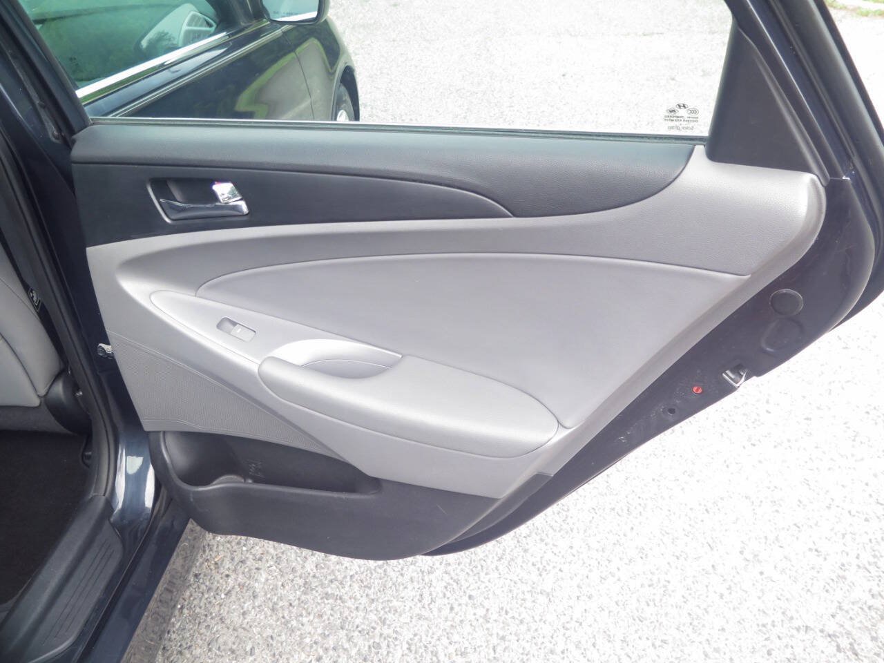 Used 2014 Hyundai Sonata GLS w/ Popular Equipment Group 2 FWD image 17