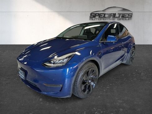 Used 2021 Tesla Model Y Long Range AWD/4WD image 5
