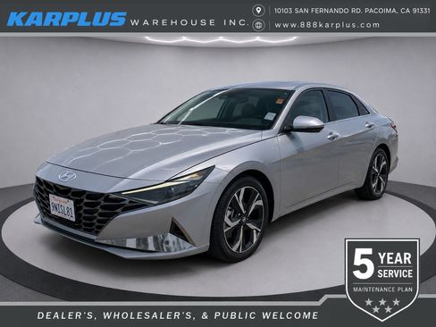 Used 2022 Hyundai Elantra SEL w/ Convenience + Premium Package FWD image 1
