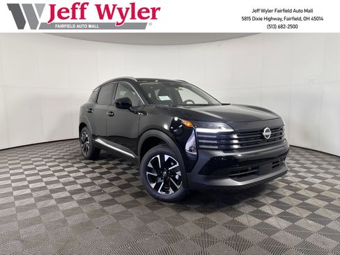 Used 2026 Nissan Kicks SV w/ Cold Weather Package AWD/4WD image 1