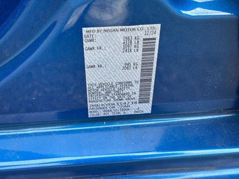 Used 2025 Nissan Altima 2.5 SR FWD image 23