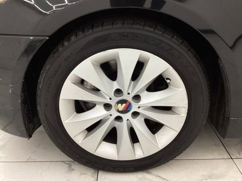 Used 2006 BMW 550i Sedan image 21