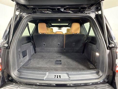 Used 2022 Ford Expedition Max Platinum image 21