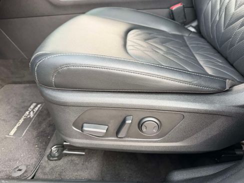 Used 2024 Kia Sportage X-Line w/ X-Line Premium Package AWD/4WD image 17