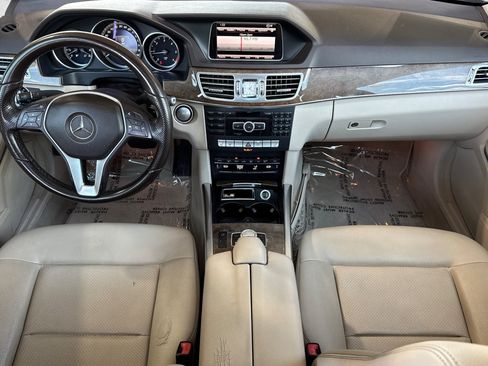 Used 2015 Mercedes-Benz E 250 BlueTEC 4MATIC Sedan image 15