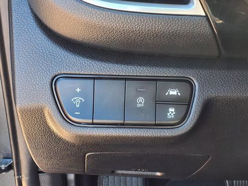 Used 2023 Kia Seltos EX image 22