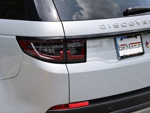 Used 2021 Land Rover Discovery Sport SE AWD/4WD image 6