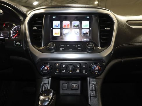 Used 2018 GMC Acadia SLT image 10