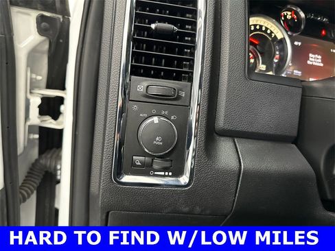 Used 2017 RAM 1500 Laramie w/ Convenience Group image 31