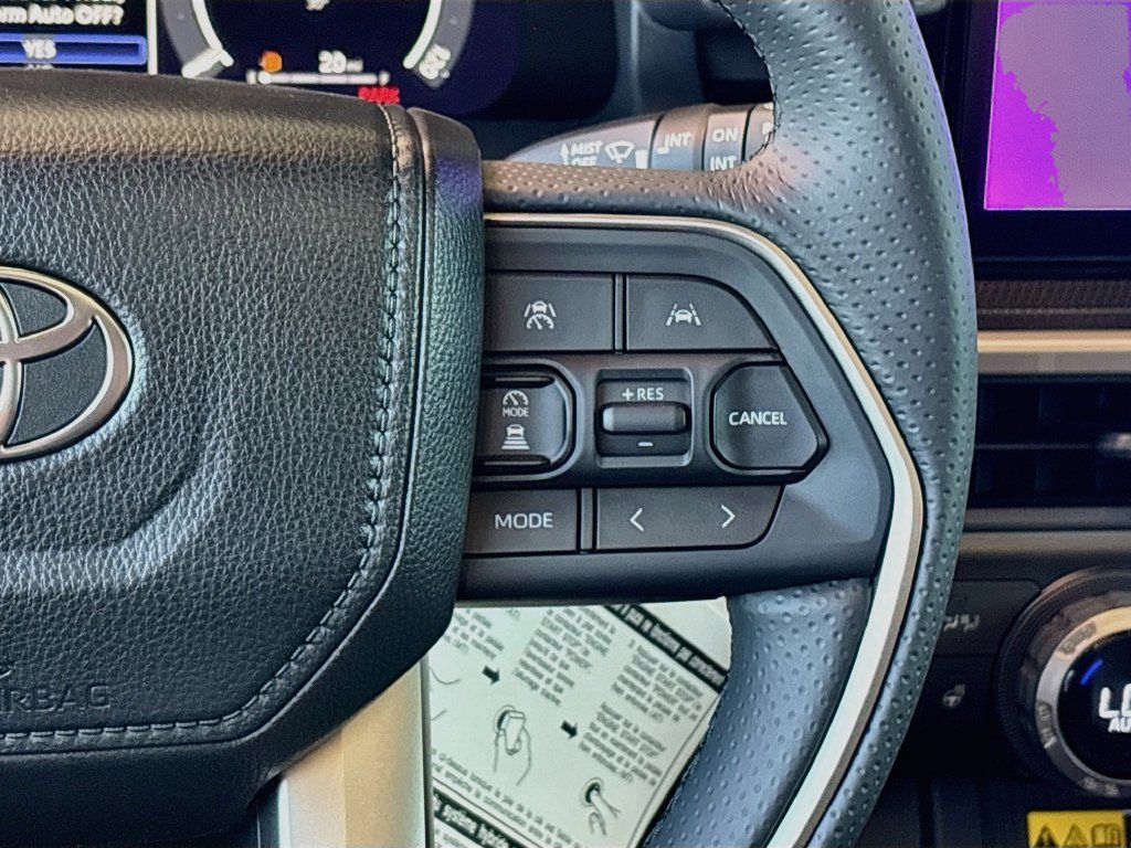 New 2026 Toyota 4Runner Limited AWD/4WD image 12