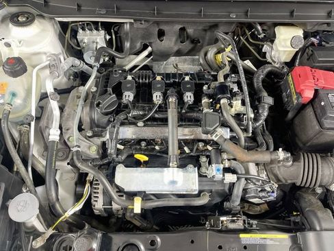 Used 2022 Nissan Kicks SV FWD image 29