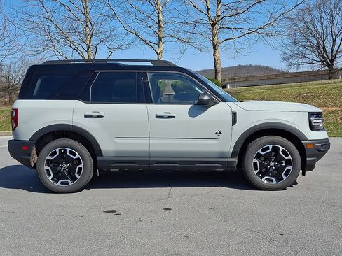 Used 2021 Ford Bronco Sport Outer Banks image 10