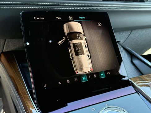 Used 2026 Cadillac Escalade Platinum Sport w/ LPO, ONYX Package image 50