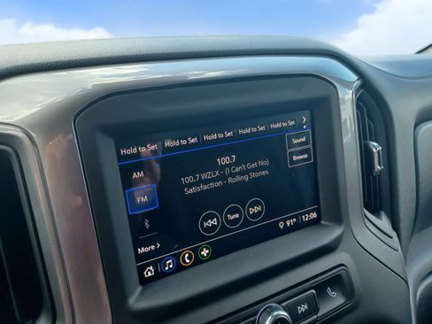 Used 2025 Chevrolet Silverado 1500 W/T w/ Trailering Package AWD/4WD image 10