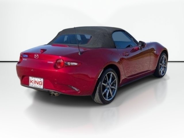 Used 2023 MAZDA MX-5 Miata Grand Touring RWD image 4