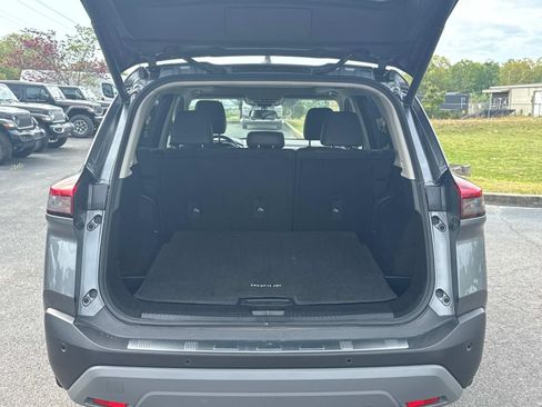 Used 2023 Nissan Rogue SV w/ SV Premium B Package FWD image 16