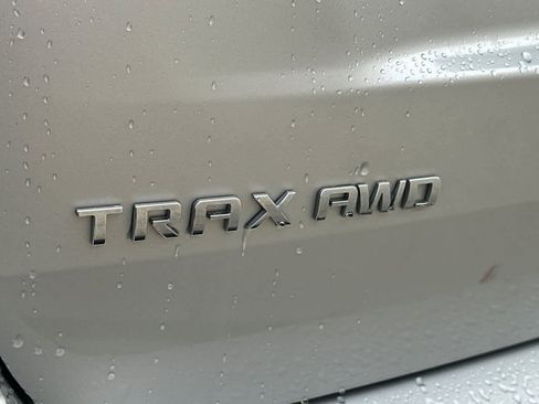 Used 2017 Chevrolet Trax LT AWD/4WD image 7