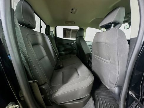 Used 2019 GMC Canyon SLE w/ Elevation Edition RWD image 9