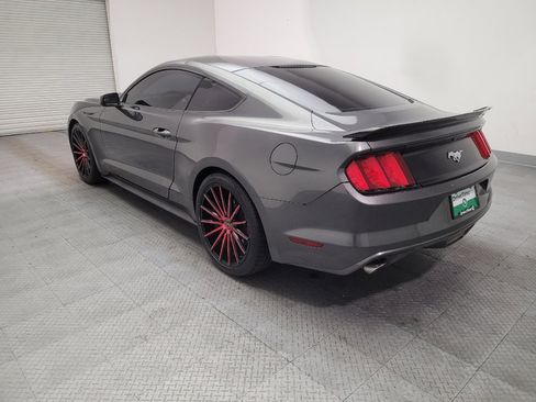 Used 2017 Ford Mustang Coupe RWD image 5