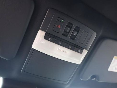 New 2026 Nissan Rogue Platinum AWD/4WD image 16