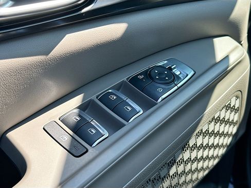 New 2026 Kia Carnival LXS image 8