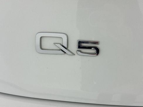 Used 2020 Audi Q5 2.0T Premium Plus w/ Premium Plus Package image 33