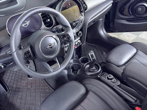 Certified 2024 MINI Cooper S w/ MINI Resolute Edition FWD image 9