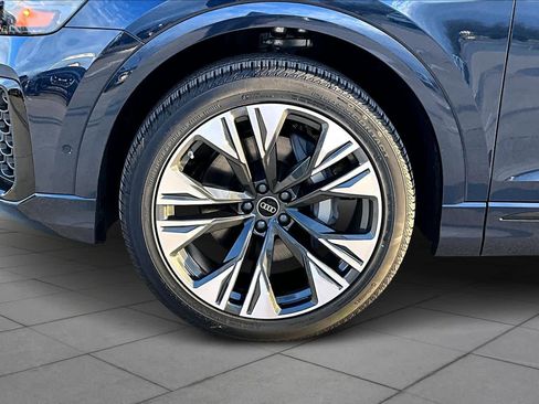 New 2026 Audi Q8 Premium Plus image 11