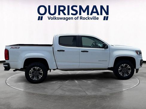 Used 2022 Chevrolet Colorado Z71 AWD/4WD image 7