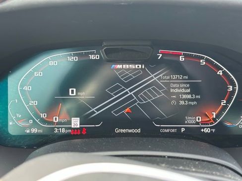 Used 2025 BMW M850i xDrive image 16