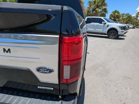 Used 2020 Ford F150 Platinum w/ Equipment Group 701A Luxury AWD/4WD image 13