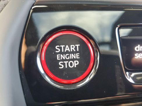 New 2025 Audi SQ5 Premium Plus image 27