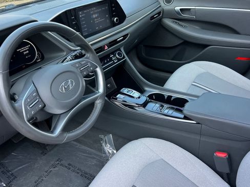 Used 2021 Hyundai Sonata SEL w/ Convenience Package image 12