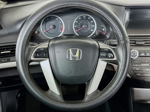 Used 2012 Honda Accord LX image 18