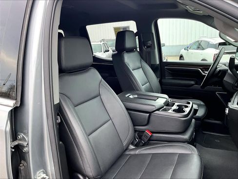 Used 2025 GMC Sierra 1500 SLT image 11