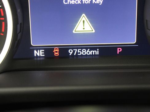 Used 2021 Chevrolet Tahoe High Country AWD/4WD image 12
