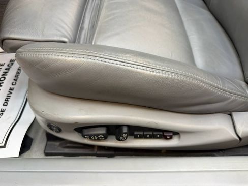 Used 2001 BMW 330Ci Convertible RWD image 16