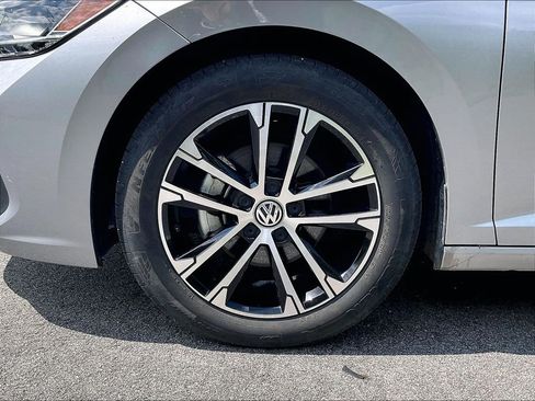 Used 2023 Volkswagen Jetta Sport FWD image 7