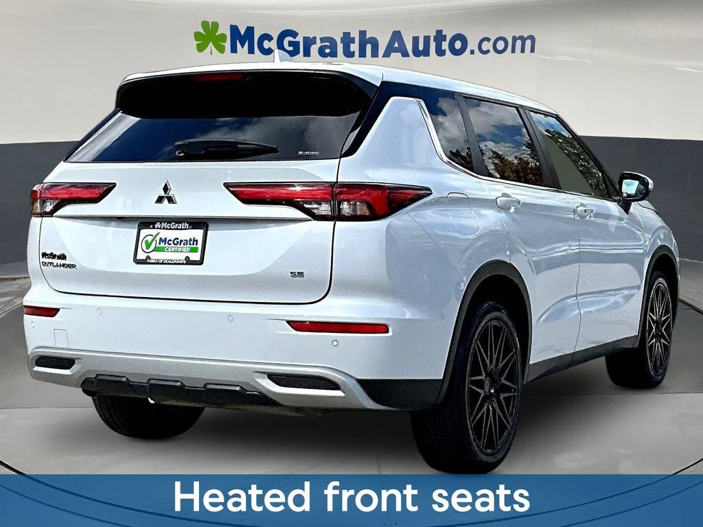 Used 2024 Mitsubishi Outlander SE AWD/4WD image 8