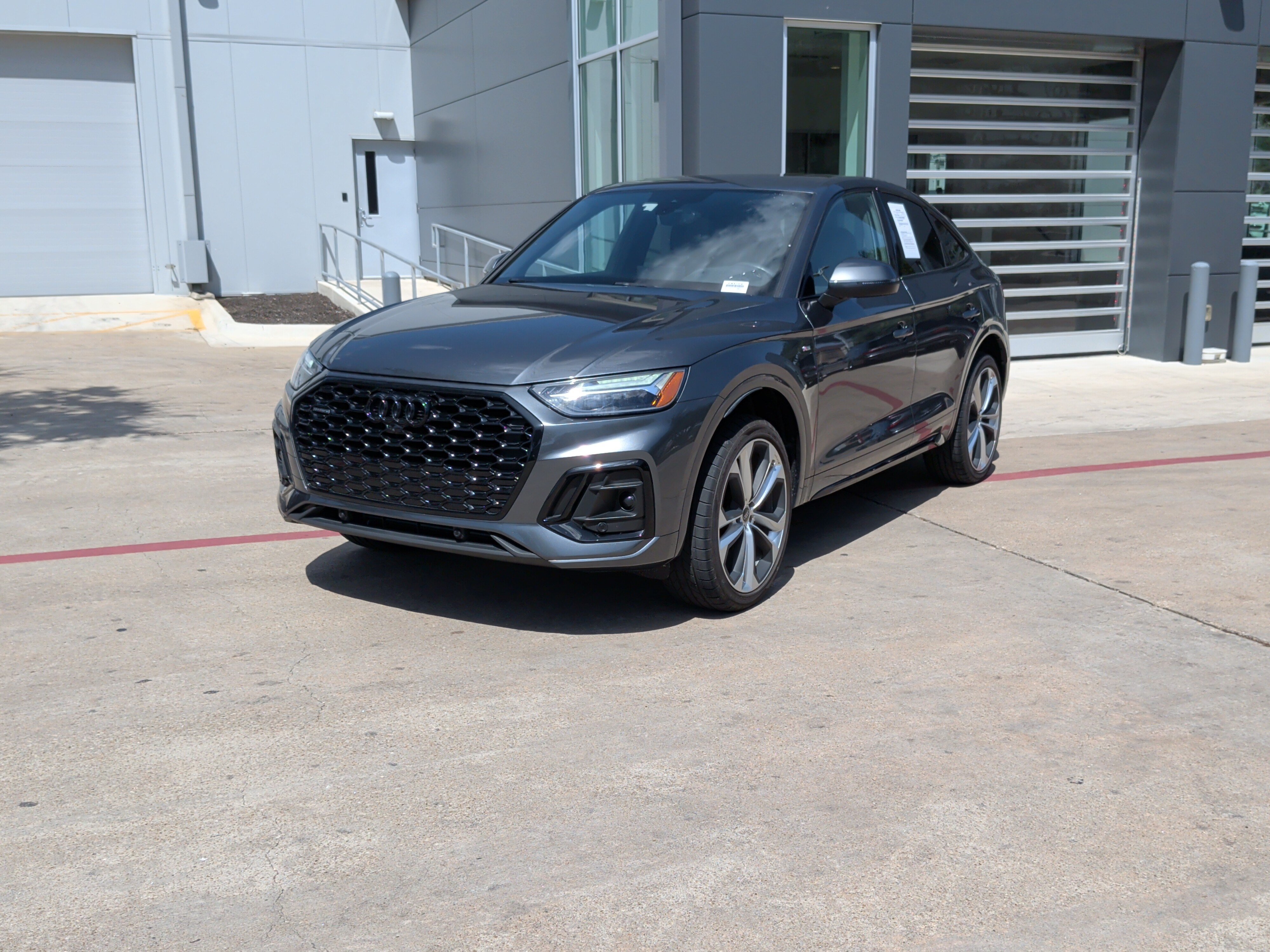 Certified 2023 Audi Q5 2.0T Premium Plus w/ Premium Plus Package AWD/4WD image 5