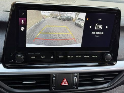 Used 2023 Kia Forte GT-Line w/ GT-Line Premium Package image 23